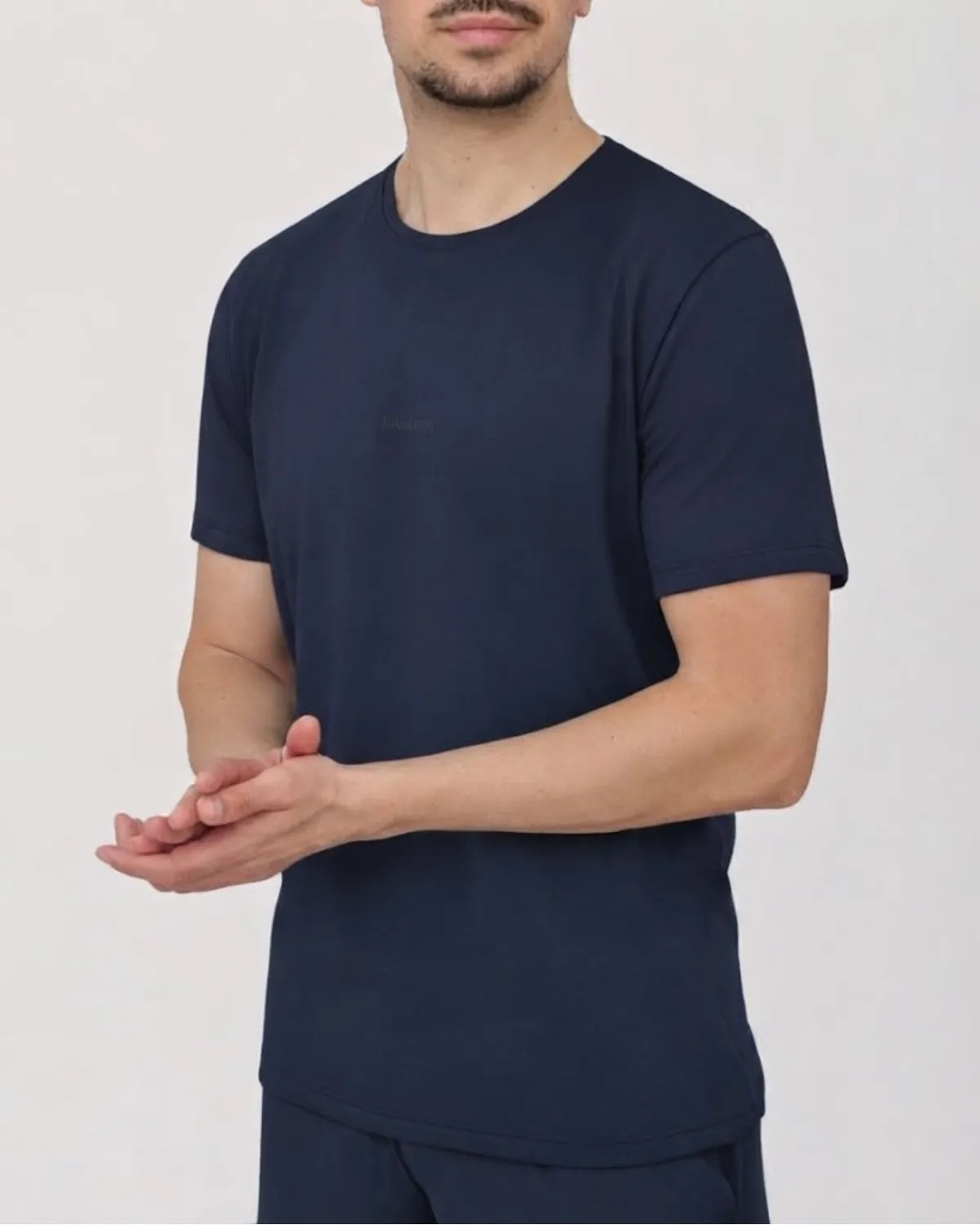 MANNERS MAJICA HARI 