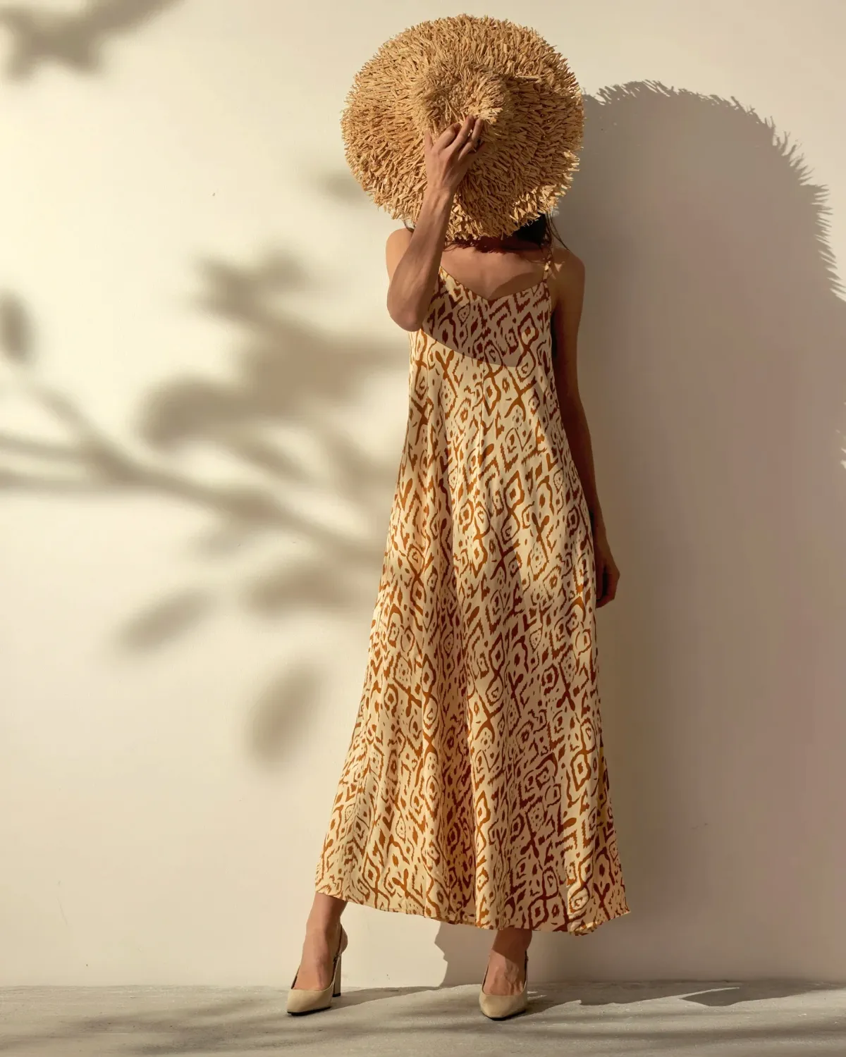 ALMA-RAS HALJINA MONIKA 