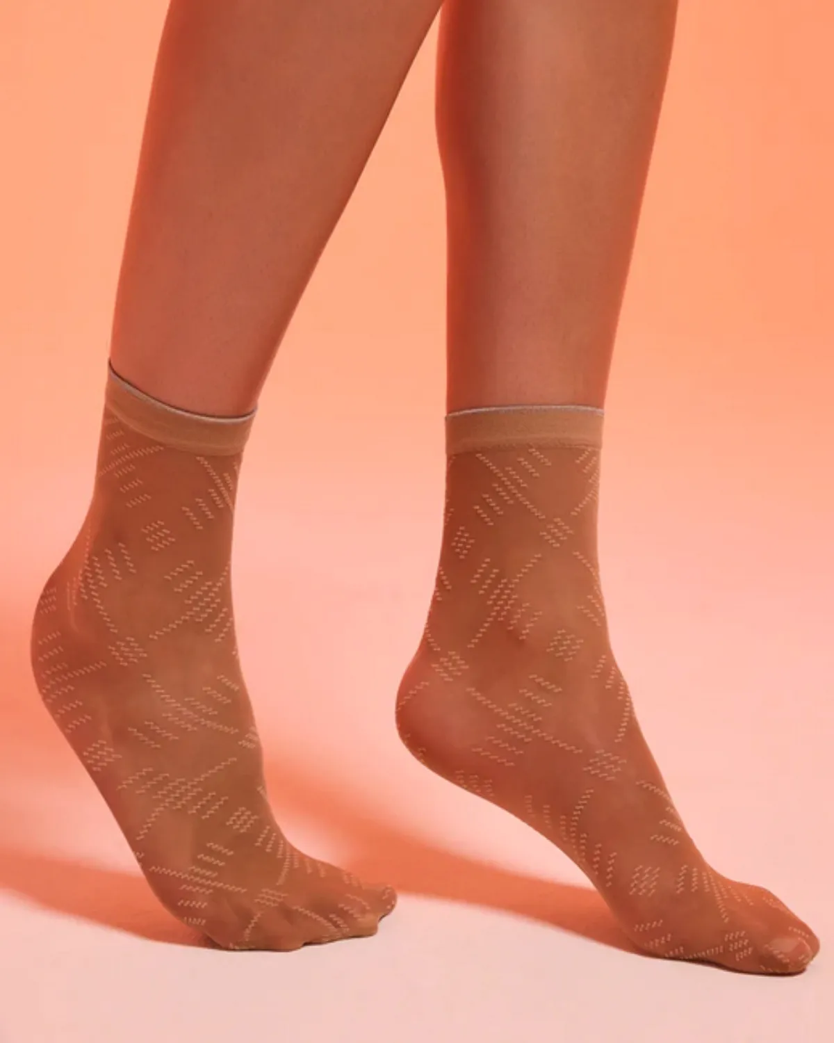 GOLDEN LADY  SOKNA CROSSING 