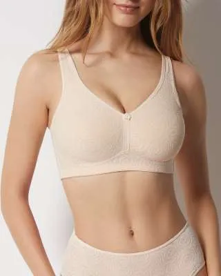 SELENE BRUSHALTER MARIVI