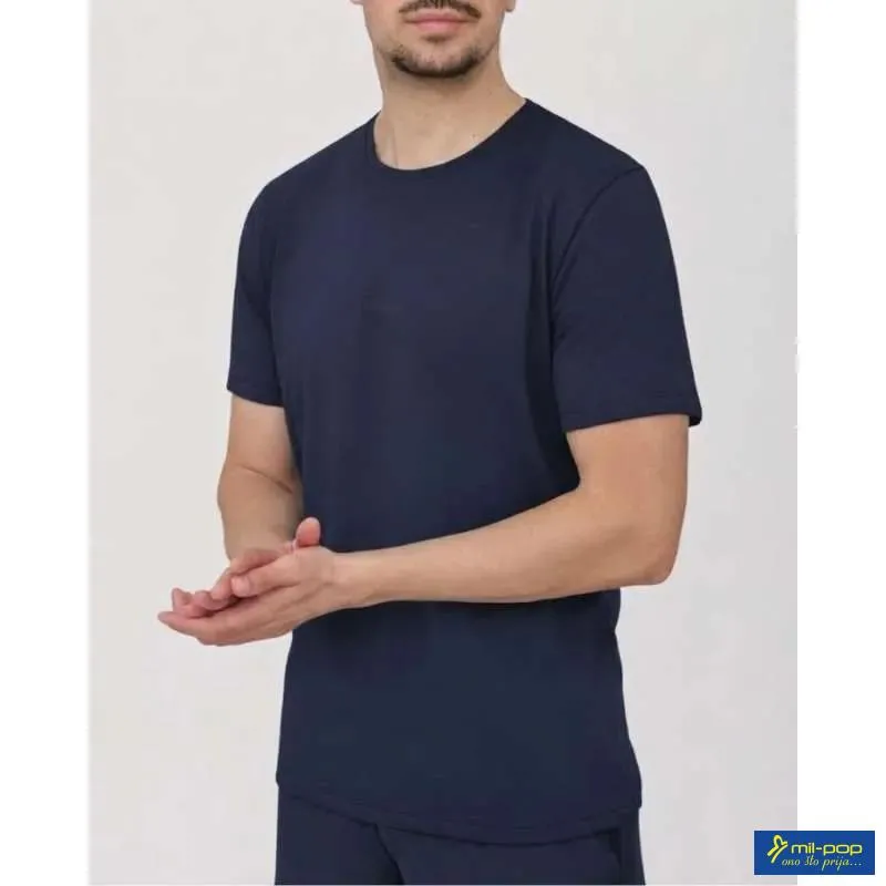 MANNERS MAJICA HARI 